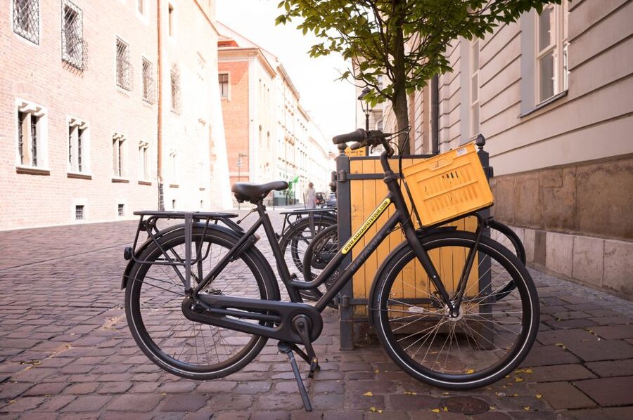 Krakow: Bike Tour of Old Town, Jewish Quarter and the Ghetto - Pacing and breaks: 210 minutes that don’t feel like a slog