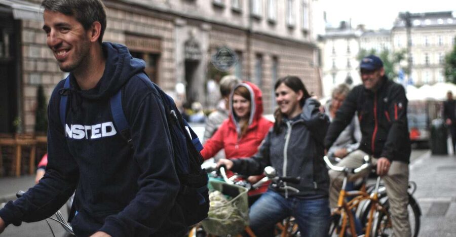 Krakow: Bike Tour of the Old Town, Kazimierz, and the Ghetto - Practical tips so the tour feels great, not tiring