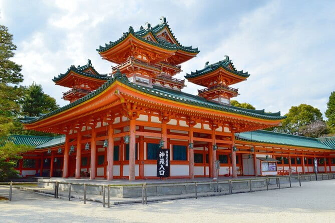 Kyoto E-Bike Tour of Hidden Gems, Backstreets and Temples - Getting Set Up: Where You Start and What to Expect