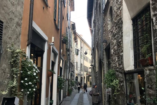 Lake Como: eBike City Tour Guided by an iPad and a Tour Leader - Should You Book the Lake Como iPad e-Bike Tour with Sergio?