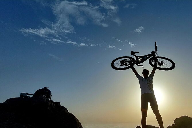 Lanzarote E-Bike Tour: Volcano Craters & Scenic Vineyards - The bikes and safety setup: how this doesn’t turn into a suffer-fest