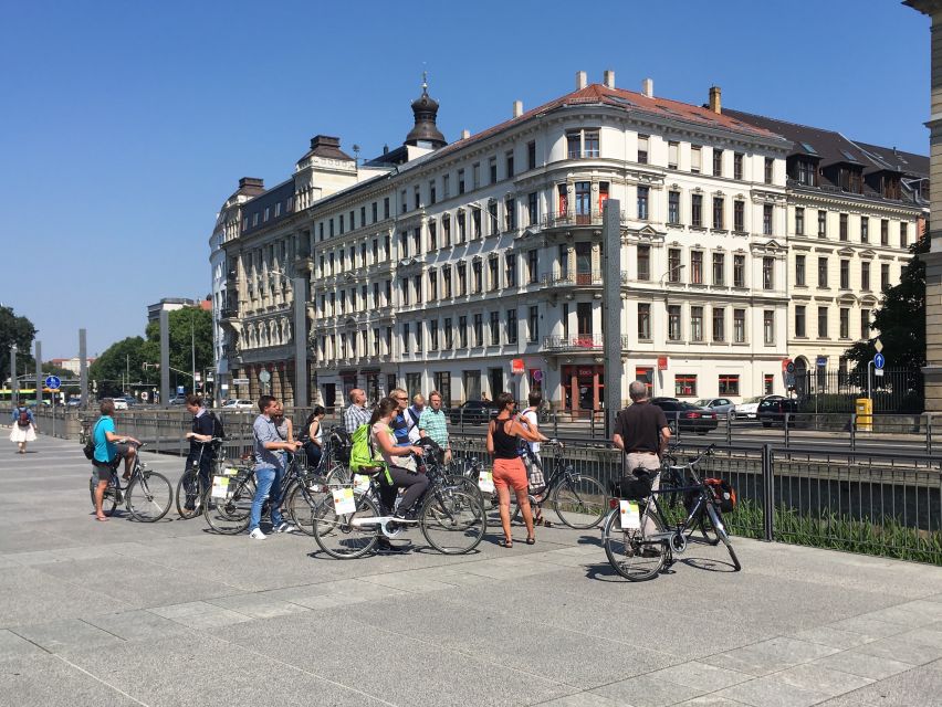 Leipzig: 3-Hour Guided Bike Tour - St. Thomas Church and the J.S. Bach Monument: Music History, Up Close