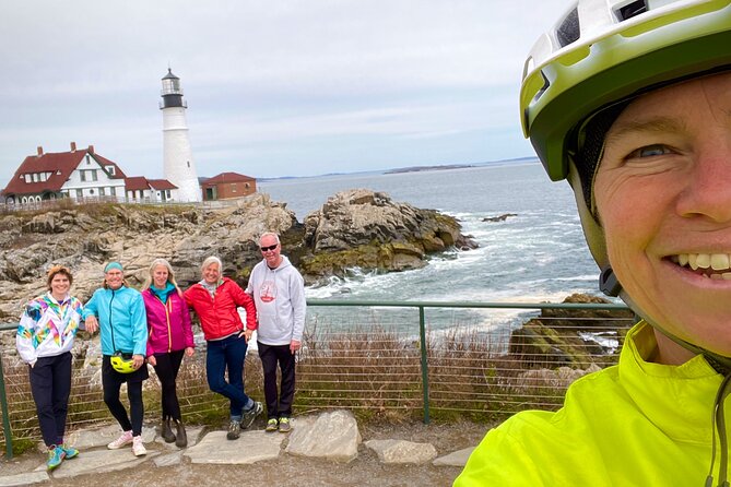 Lighthouse Bicycle Tour from South Portland with 4 Lighthouses - Spring Point Ledge Lighthouse (built 1897): shipwreck history with ocean air