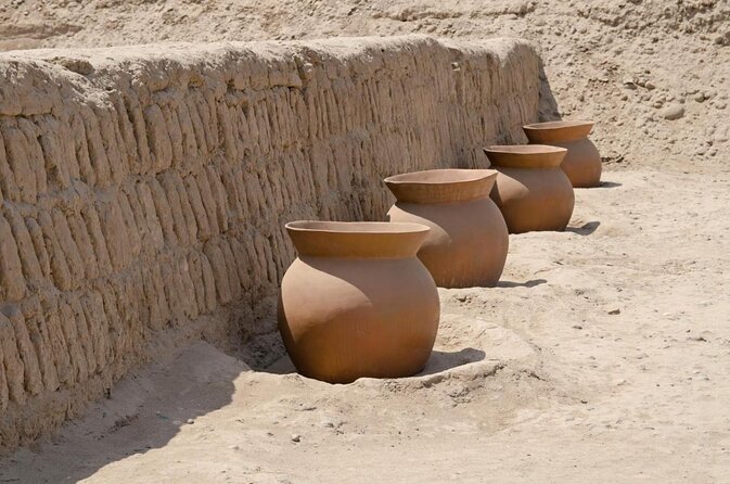 Lima Bike Tour Miraflores - Barranco + Huaca Pucllana! - Starting out in Miraflores: meeting point, safety, and bike checks