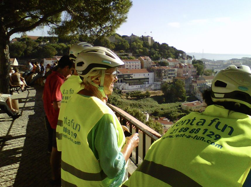 Lisbon: 7 Hills Half-Day Electric Bike Tour - Panoramas that actually justify the hills