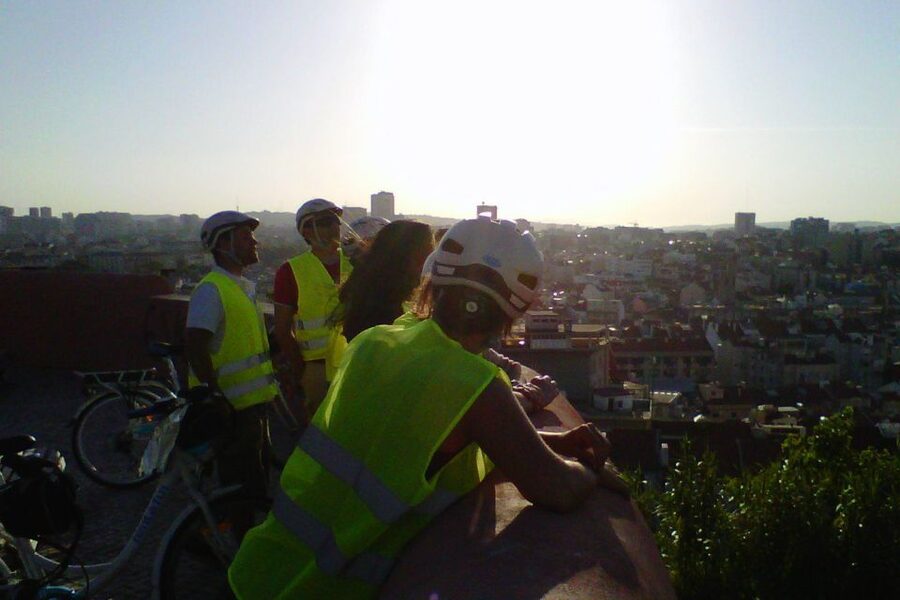 Lisbon: 7 Hills Half-Day Electric Bike Tour - Price and value: is $27 a bargain in Lisbon time?