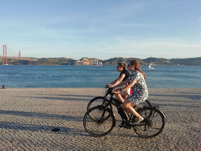 Lisbon: Bike Tour From City Center to Belem - Monument to the Discoveries and the Belém Area viewpoints