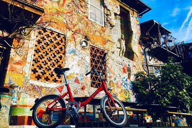 Ljubljana Bike Tour - Tivoli Park: a green reset that breaks up the city heat