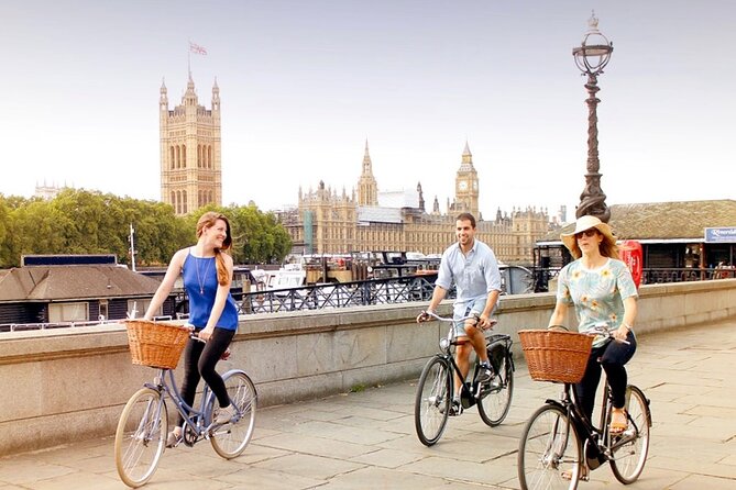 London Bike Tour: Landmarks, Secret Gems, Pub Stop & Street Art - St James’s Park to Horseguards: Pelicans, Parades, and the Royal Edges