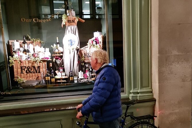 London Christmas Lights Bike Tour with Local Guide - What’s included, what’s on you, and how to pack smart