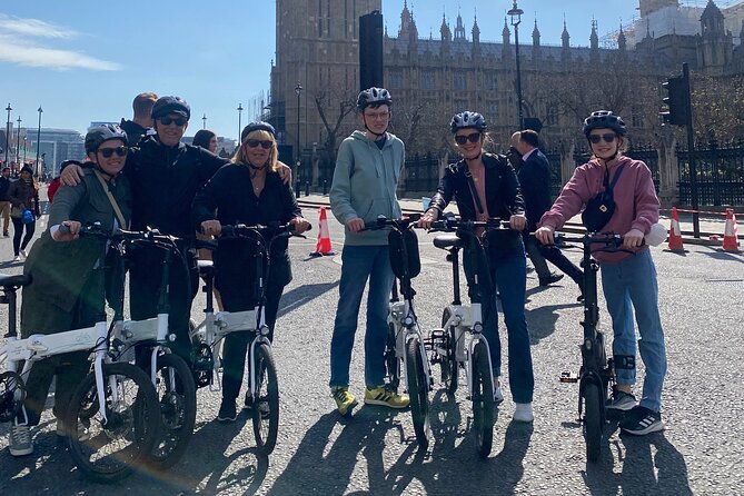 London E-Bike tour & Borough market - Borough Market for Food Energy, Then Two Bridges for the River Lesson