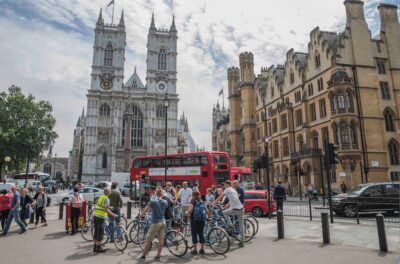 London: Guided Bike Tour of Central London - Archbishop’s Park: calm start beside Lambeth Palace