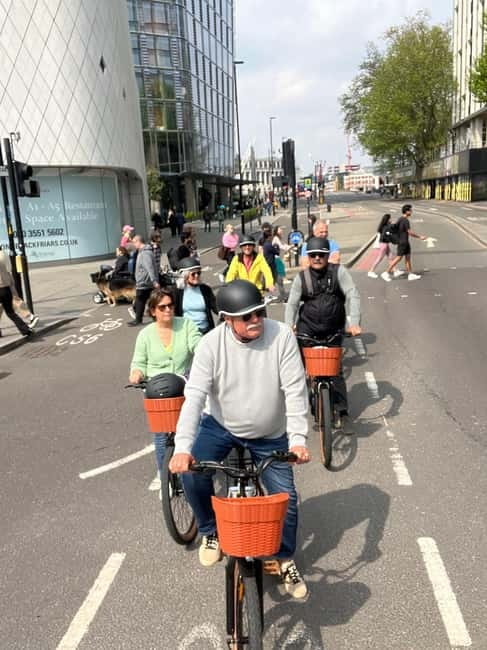 London: Guided E-bike Tour - Crossing Westminster Bridge to the Southbank: Thames views that feel like a movie set