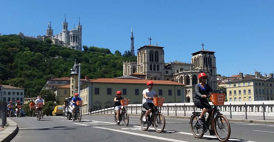 Lyon: 2-Hour Electric Bike Tour with a Local Guide - Key points before you go