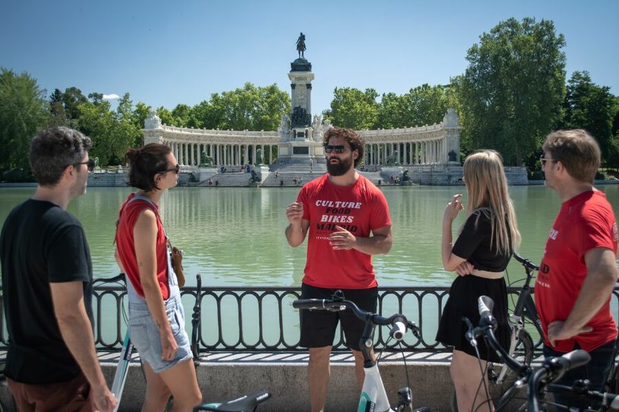 Madrid: 3 h. Guided Highlights Bike Tour with Optional Tapas - Prado to Retiro: Museums and Park Time Without the Burnout