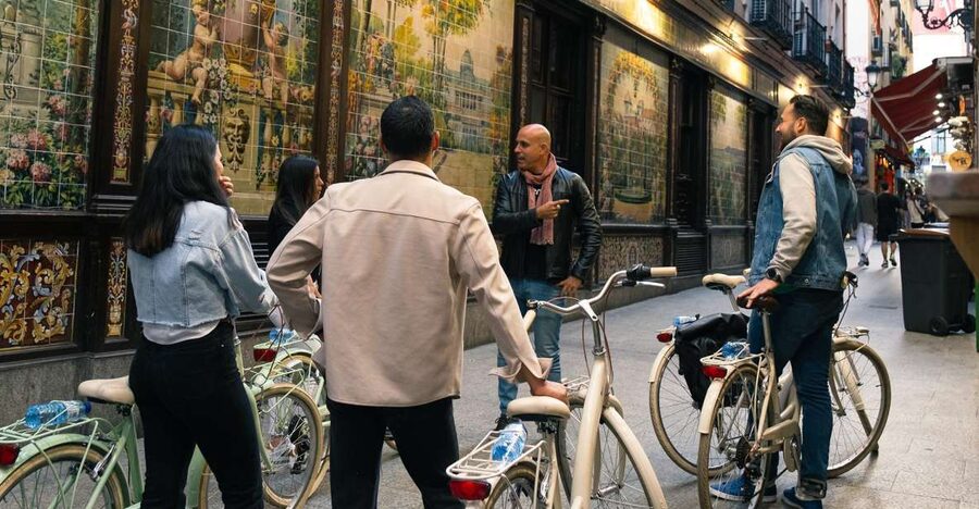 Madrid by Night: Vintage Bike Tour Highlights/Optional Tapas - Start at C. de Moratín: bikes, helmets, and the night vibe