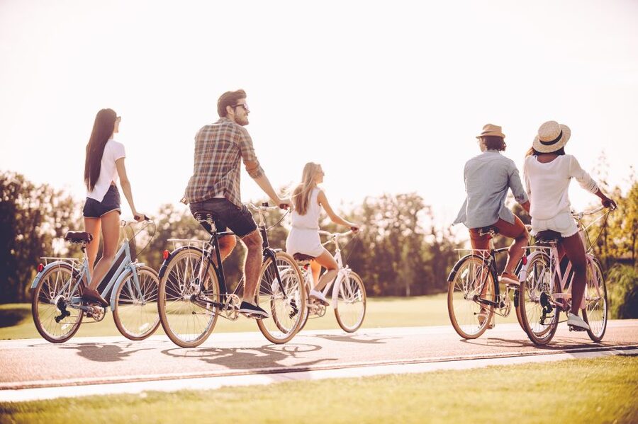 Madrid: Guided Electric Bike Tour. City center & Retiro Park - Retiro Park in 75 minutes: pond, statues, and Crystal Palace area