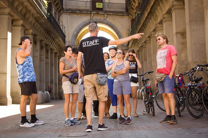 Madrid Highlights Bike Tour - E-bike or regular bike: make the choice that matches your comfort