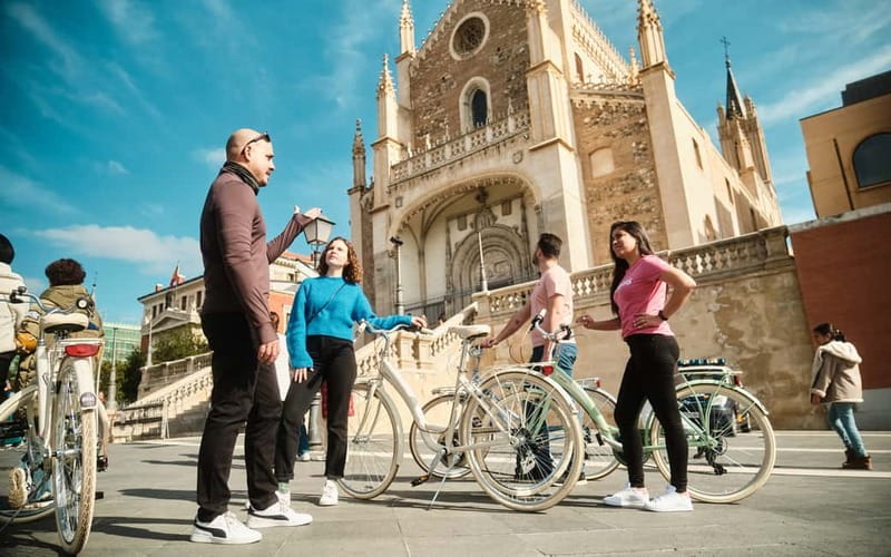 Madrid: Highlights Guided Vintage Bike Tour and Tapas Option - Las Letras Quarter to Puerta del Sol: literature streets and Madrid’s pulse
