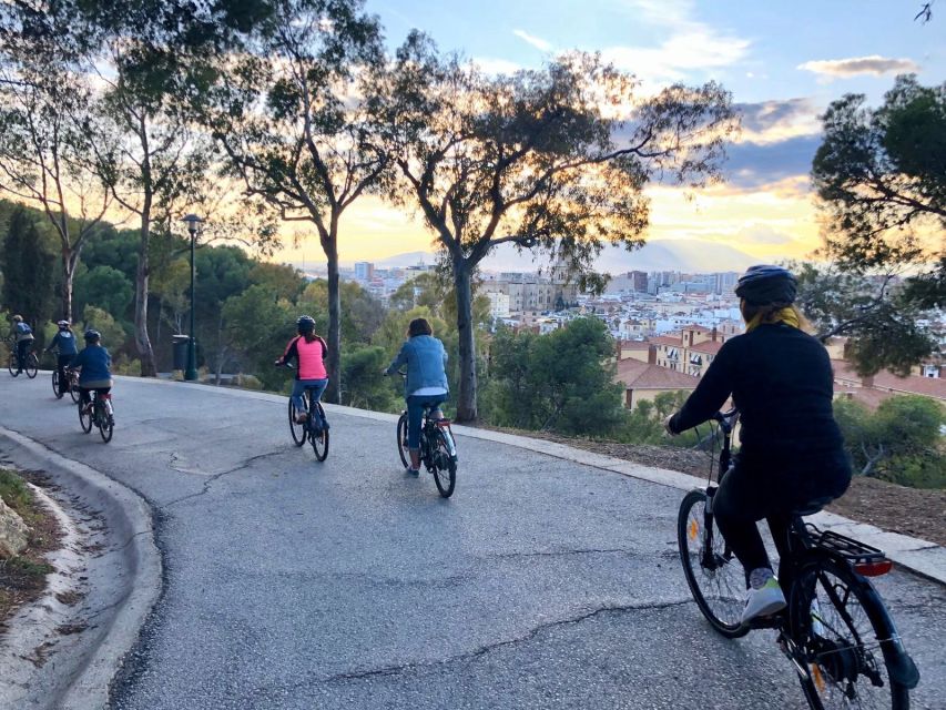 Malaga: Guided E-Bike Tour - Getting oriented fast in Málaga’s historic streets