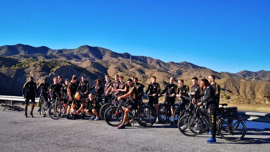 Málaga: Scenic Easy 3-Hour E-Bike Tour in Montes de Málaga - What stands out most on this Montes de Málaga e-bike tour