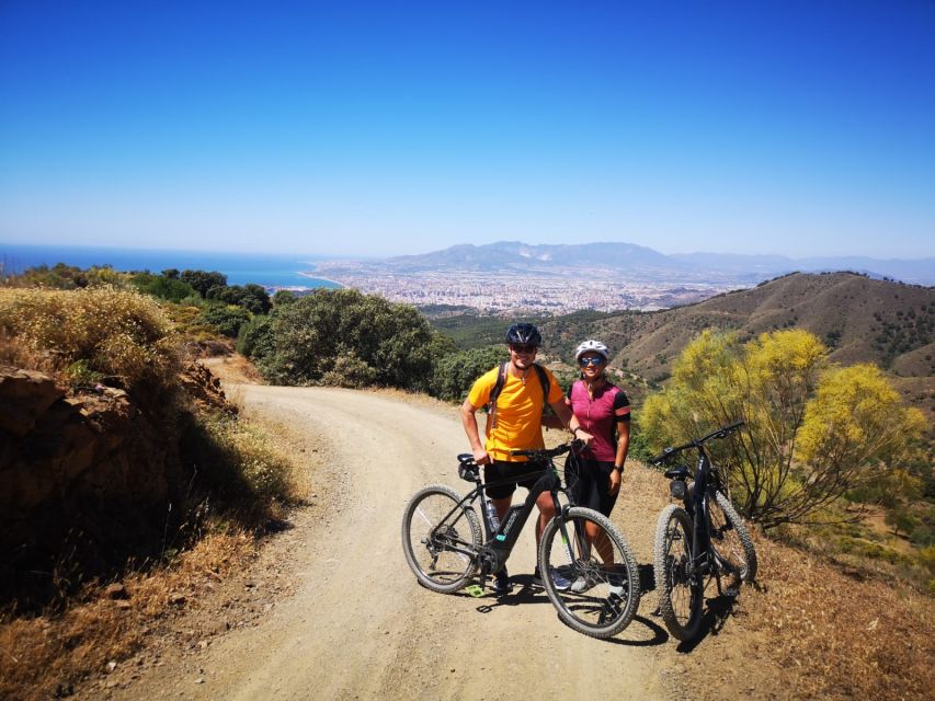 Málaga: Scenic Easy 3-Hour E-Bike Tour in Montes de Málaga - Bikes, guide style, and why the small details matter