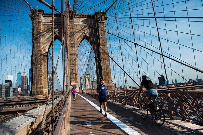 Manhattan and Brooklyn Bridge Bicycle Tour - Manhattan Bridge Stop: Same Big City Feeling, Different Perspective