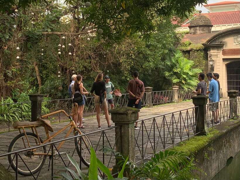 Manila: Guided Sunset Bamboo Bike Tour in Intramuros - Casa Manila First: A Shortcut Into Spanish-Era Manila