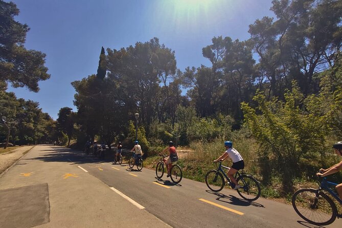 Marjan Park & Split City Bike Tour - Bikes, helmets, insurance, and the guides that make it click