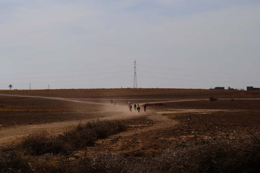 Marrakech: Cycling Tour in Palm Groove with Local Breakfast - Cycling from the city edge into the Palmeraie oasis