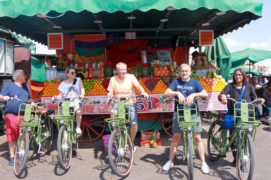 Marrakech : Electric Bicycle City Tour - Riding into the Souks and Medina gates (Bab Ftouh to Bab Laksour)