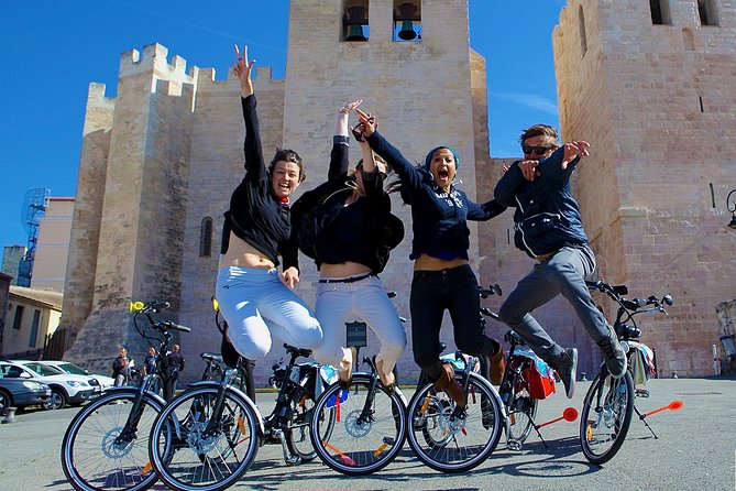 Marseille Shore Excursion Private Electric Bike Tour - Palais du Pharo and the Old Port mood