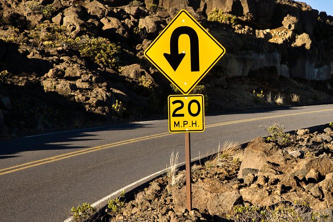 Maui Haleakala Self Paced Downhill Bike Tour with Mountain Riders - The real itinerary: check-in, big descent time, then a Makawao stop