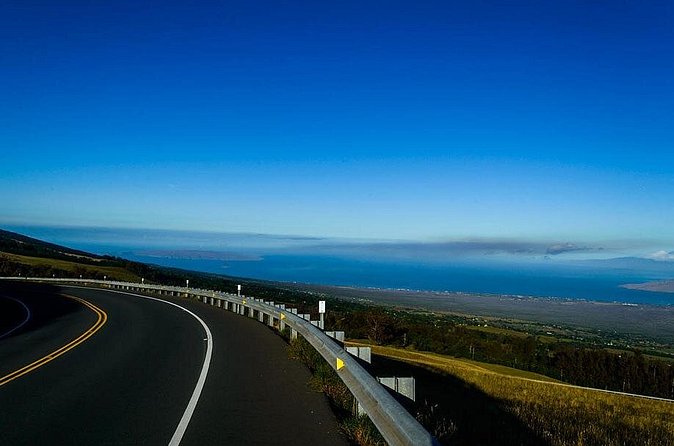 Maui Haleakala Self Paced Downhill Bike Tour with Mountain Riders - Weather reality: clouds and rain can change the plan