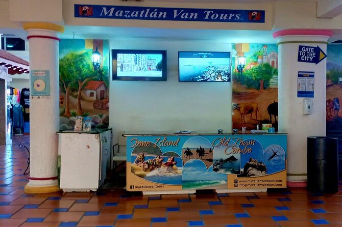 Mazatlan Smart Bike Tour - Catedral Mazatlán and Plazuela Machado: Old Town Charm Without the Bus Hassle