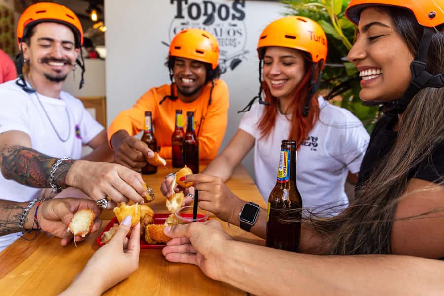 Medellín: E-bike and Foodie Tour - Should you book the Medellín e-bike and foodie tour?