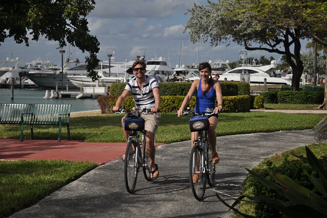 Miami Beach Bike Tour - The Art Deco Historic District: the real South Beach in 120 minutes