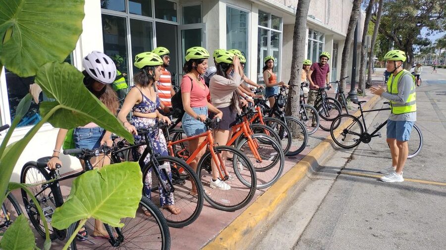 Miami Beach: City Highlights Guided Bike or eBike Tour - A Two-Hour South Beach Bike Tour That Hits the Right Notes