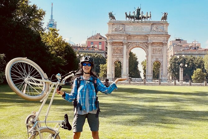Miles and smiles /// Milan's ride - San Lorenzo columns to Duomo: the skyline moment without the rush