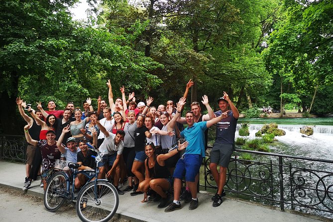 Mini Classic Bike Tour @ 4pm incl. Beer Garden & Surfers 2,5 hrs - Timing, pace, and comfort: what to expect in the real world