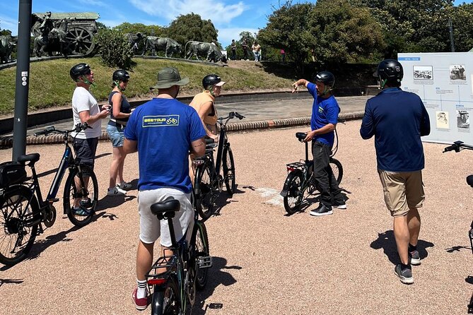 Montevideo Electric Bicycle Tour - Peatonal Sarandí and Plaza Matriz: Where the Old City Shows Up