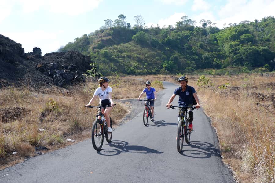 Mount Batur: Black Lava Cycling Tour w/ Natural Hot Spring - The Black Lava Cycling Segment: 11 km of Rock, Hills, and Caldera Views