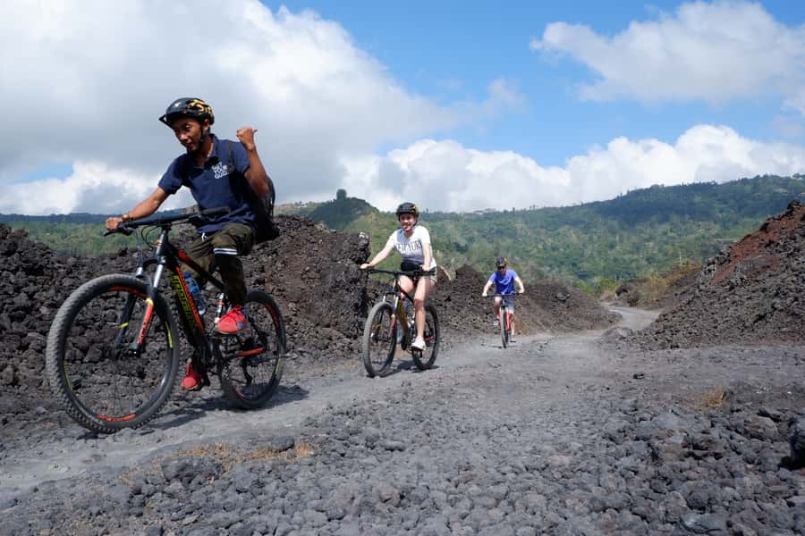 Mount Batur: Black Lava Cycling Tour w/ Natural Hot Spring - Mt. Batur Lounge After Riding: Showers, Toilets, and Hot Drinks