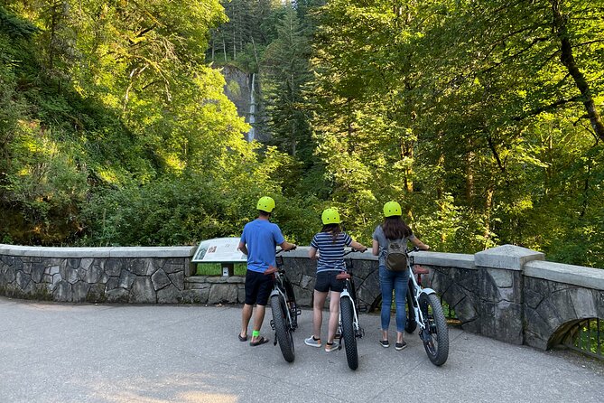 Multnomah Falls E-Bike Waterfall Tour (2+ Hours) - Stop 3: Multnomah Falls entry included, bikes parked first