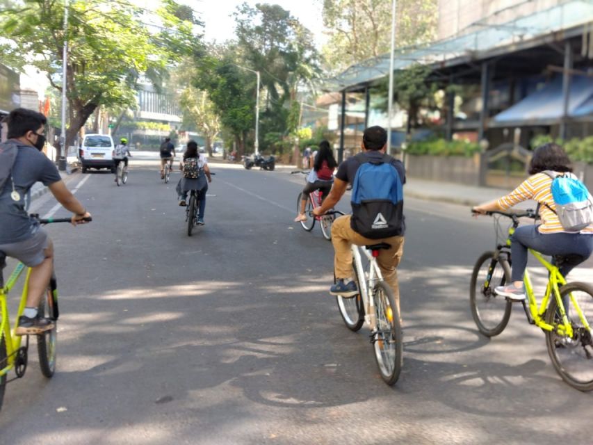 Mumbai: Morning Bicycle Tour - English guidance, small-group feel, and why that matters in Mumbai