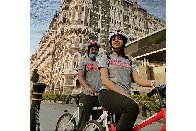 Mumbai: Morning Bicycle Tour - Meeting at Kailash Parbat: where the tour starts and why location matters