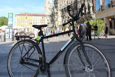 Munich Small-Group Bike Tour - Meeting at Radius Tours (Dachauer Str. 4) and Getting Rolling