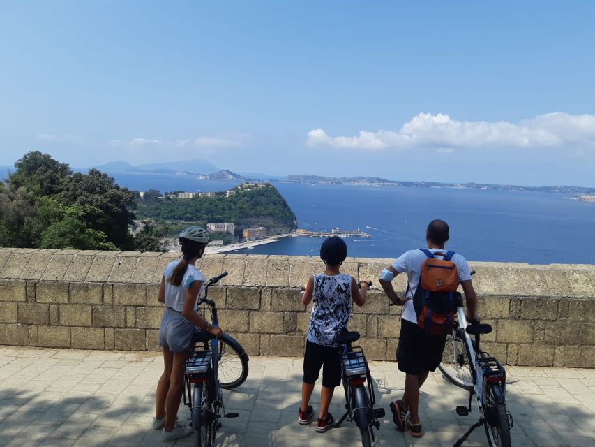 Naples: City Highlights Guided Bike Tour - Getting started at Bicycle House and choosing your bike comfort