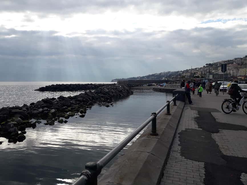 Naples: Panoramic E-Bike Tour - Posillipo from Parco Virgiliano: the hill climb payoff