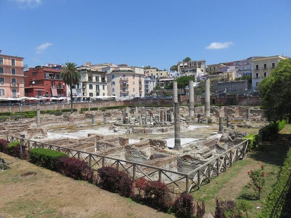 Naples Scenic E-Bike Ride to a Local Vineyard with Meal - Key highlights you’ll feel right away